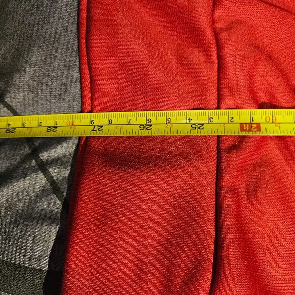 BENCH FULL ZIP SWEATER/JACKET LARGE RED. - Picture 3 of 4